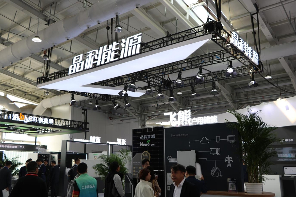 大儲系統及自研電芯發布！儲能賽道迎光伏巨頭入場