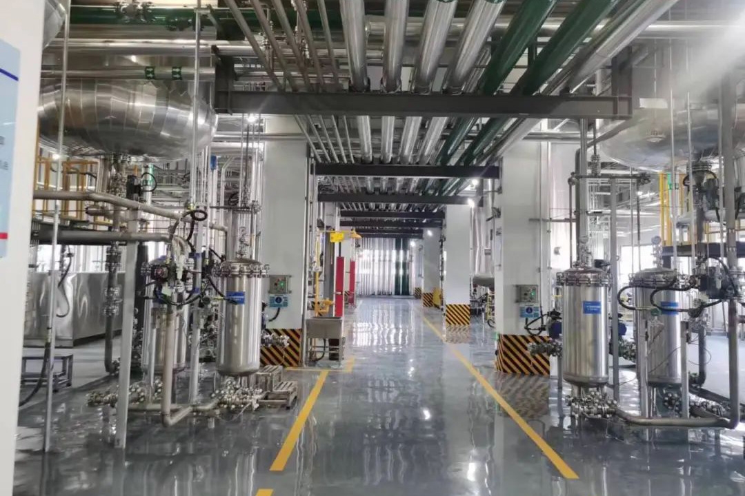 【電解液周報(bào)】華神科技/石大勝華電解液產(chǎn)業(yè)鏈項(xiàng)目試產(chǎn)！多位大咖共探固態(tài)電解質(zhì)技術(shù)挑戰(zhàn)