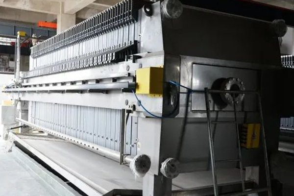 12.5億！鴻泰博5萬(wàn)噸磷酸鐵鋰項(xiàng)目計(jì)劃5月試產(chǎn)