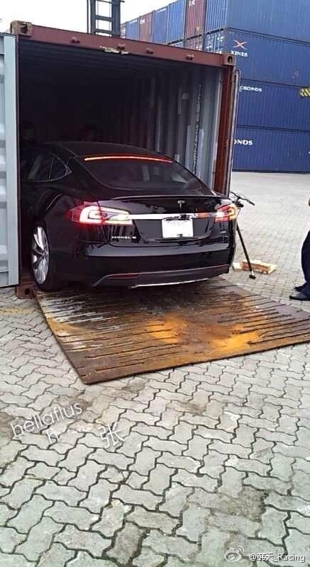 浙江土豪250萬元購(gòu)入內(nèi)地第一輛特斯拉(6)