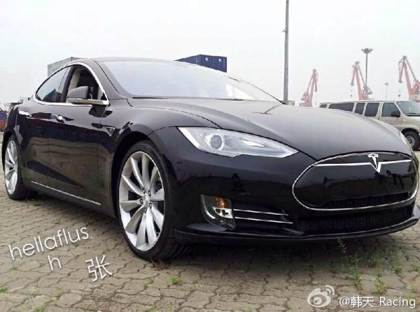 浙江土豪250萬元購(gòu)入內(nèi)地第一輛特斯拉(4)