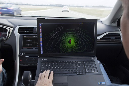 福特聯(lián)手密西根大學(xué)研發(fā)混合動(dòng)力自動(dòng)駕駛車(chē)