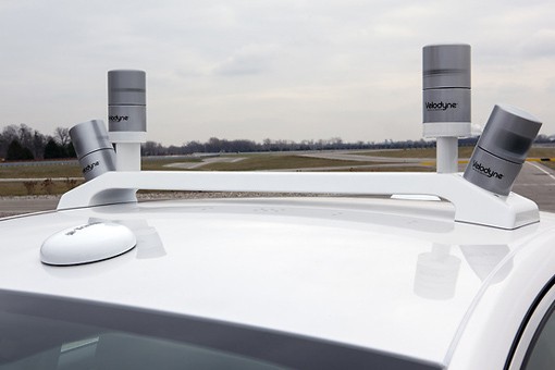 福特聯(lián)手密西根大學(xué)研發(fā)混合動(dòng)力自動(dòng)駕駛車(chē)