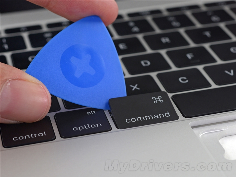 新MacBook完全拆解：蘋果太強大了