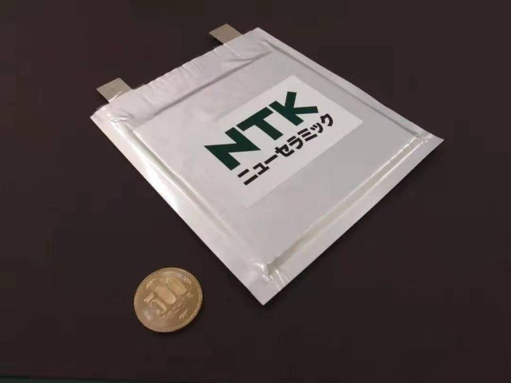 固態電池“中場戰事”：豐田向左，大眾向右？