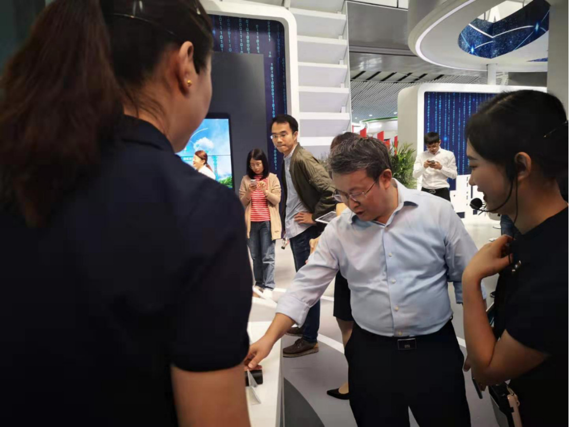 中國鐵塔深化共享成效顯著 預計年底可建成10萬個5G站址 中國鐵塔深化共享成效顯著 預計年底可建成10萬個5G站址