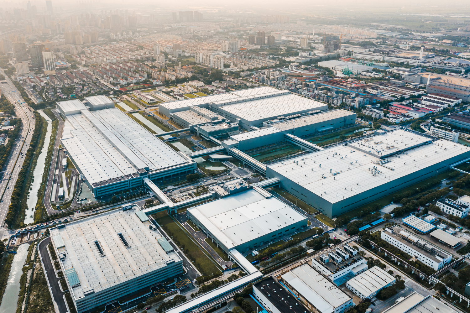 上汽大眾新能源汽車工廠將于10月正式投產