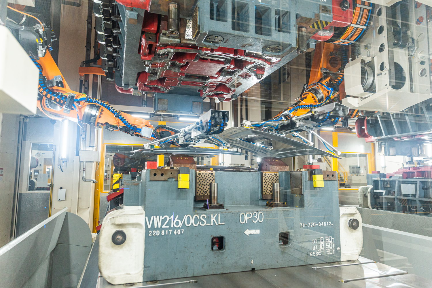 上汽大眾新能源汽車工廠將于10月正式投產