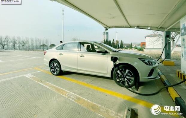 我國汽車產業鏈供應鏈暢通穩定 新能源市場愈加活躍