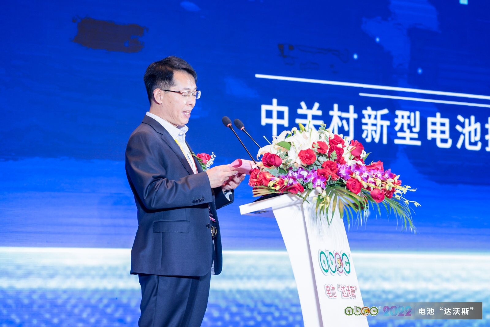 動(dòng)力電池競(jìng)賽持續(xù)升溫 警惕行業(yè)產(chǎn)能過(guò)剩