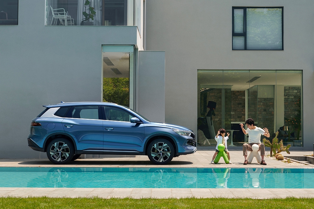 油電同價！打出王炸！比亞迪宋Pro DM-i冠軍版入門即高配