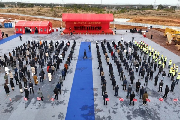 規(guī)劃年產(chǎn)能16GWh!江西鷹潭一儲(chǔ)能系統(tǒng)項(xiàng)目開工