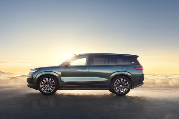 45萬元起！全球首款搭載易三方的旗艦SUV騰勢N9開啟預售