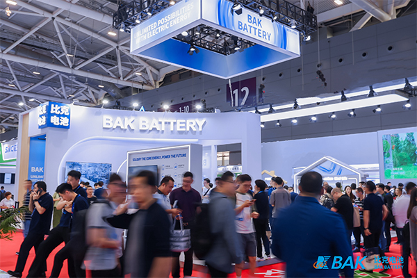 比克電池?cái)y旗下圓柱、聚合物與方形電池三大產(chǎn)品線亮相CIBF 2025 比克電池?cái)y旗下圓柱、聚合物與方形電池三大產(chǎn)品線亮相CIBF 2025