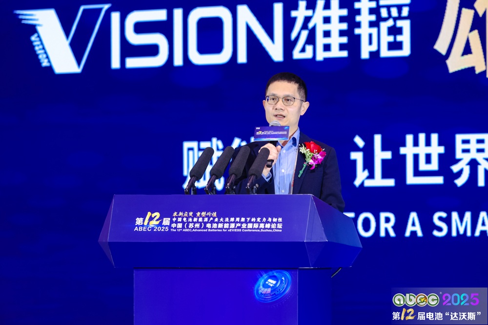 武漢理工大學材料復合新技術國家重點實驗室教授/博導徐林