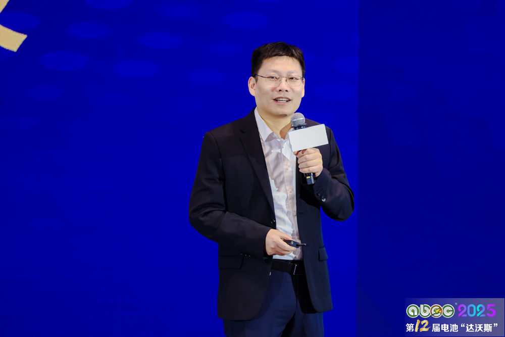 北京大學深圳研究生院副教授、深圳后浪實驗室主任吳忠振