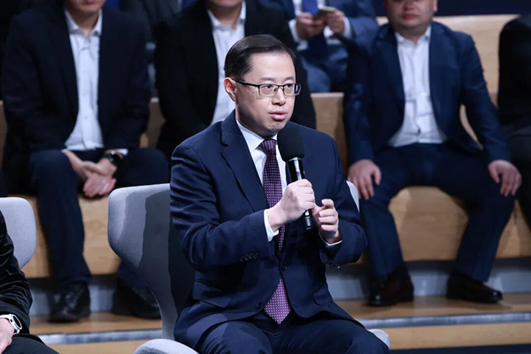 雙登股份董事長楊銳