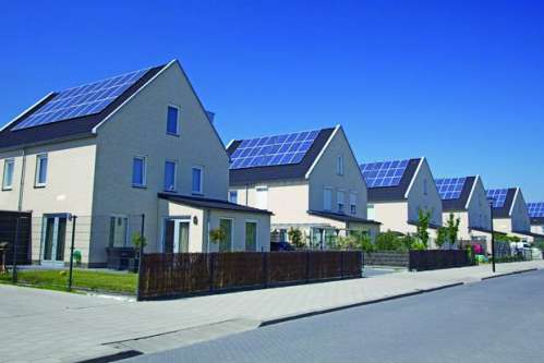 英能源部長(zhǎng)：買(mǎi)養(yǎng)老保險(xiǎn)不如安裝太陽(yáng)能電池