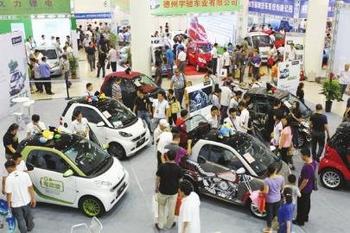 全國政協委員趙韓：推動新能源汽車駛上“快車道”