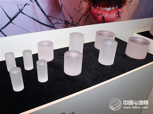 蘋(píng)果手機(jī)選藍(lán)寶石玻璃的心思：康寧你不懂？