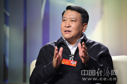 北汽集團董事長徐和誼