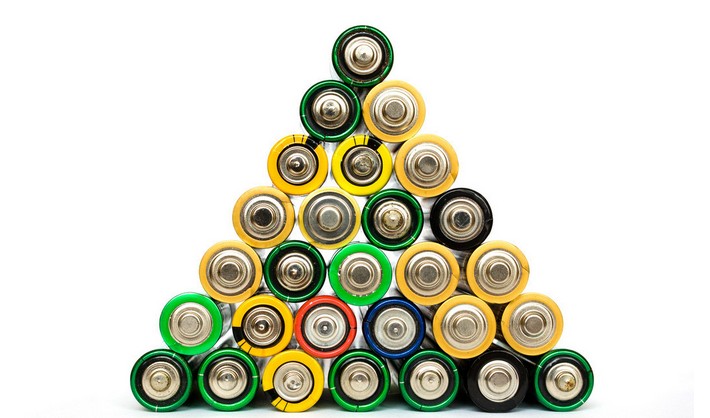 三國“電池大戰(zhàn)”韓奪魁 中國是最大黑馬