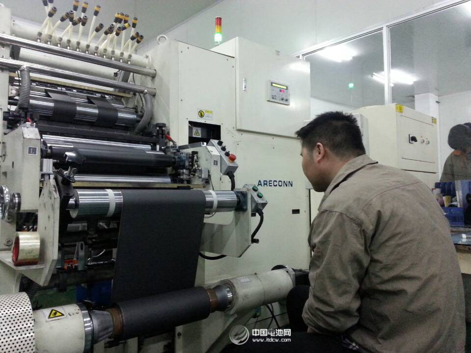 天虹能源開發(fā)聚合物鋰電池 暢銷市場供不應求