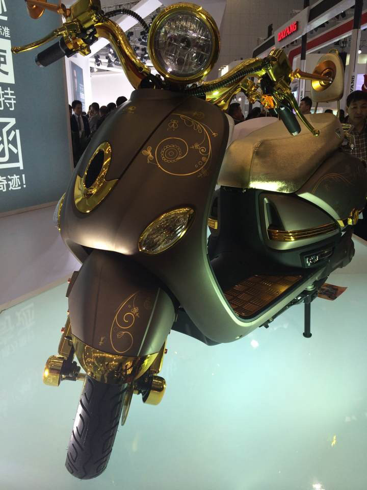 綠能電動(dòng)車(chē)