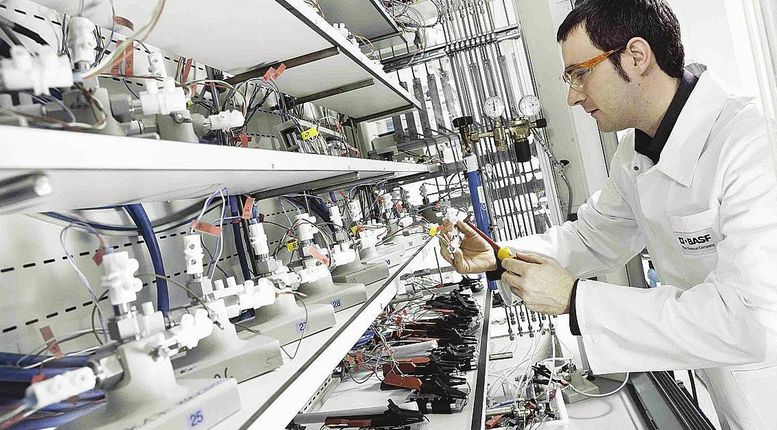 巴斯夫宣布商用磷酸鐵鋰正極材料在德國投產