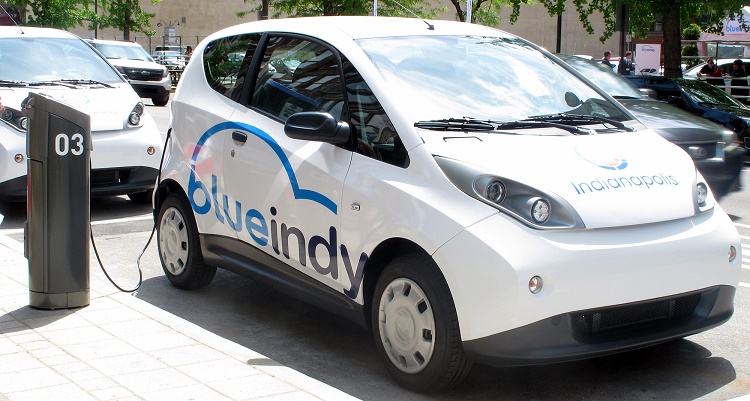 眾說(shuō)紛紜：四大舉措破解中國(guó)電動(dòng)汽車(chē)發(fā)展瓶頸