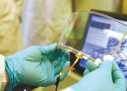 石墨烯手機何時能上市？曾引發(fā)蘋果三星專利戰(zhàn)