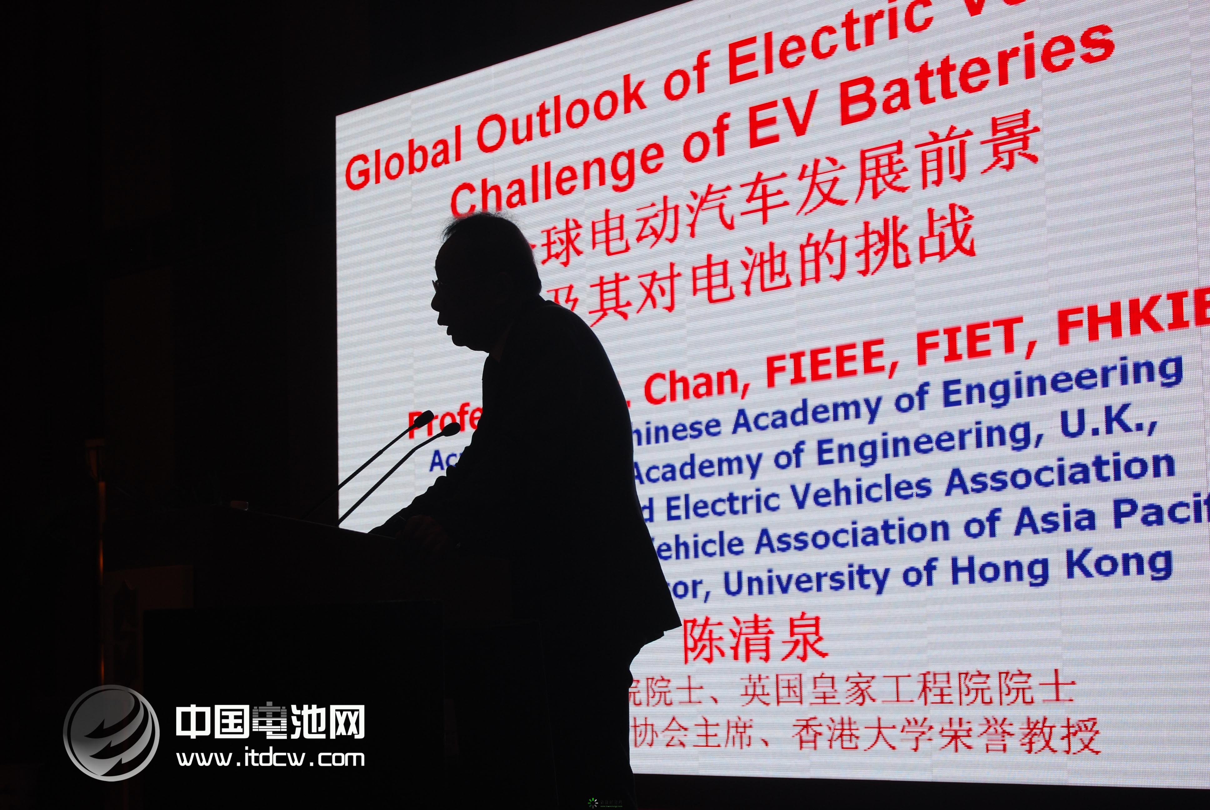 亞洲電動(dòng)車之父陳清泉：中國(guó)必將成電動(dòng)汽車王國(guó)