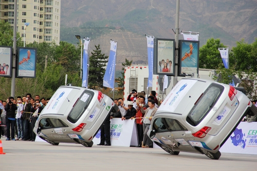 青海打造千億元鋰產業基地 啟動新能源車推廣應用