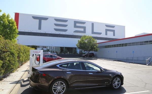 特斯拉中美試駕對比 兩地差距懸殊但正在縮小