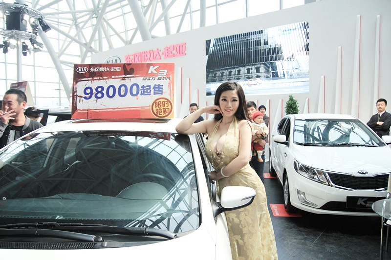 鋰電池產(chǎn)業(yè)鏈“臺(tái)風(fēng)”來(lái)了！市場(chǎng)開(kāi)始爆發(fā)式增長(zhǎng)