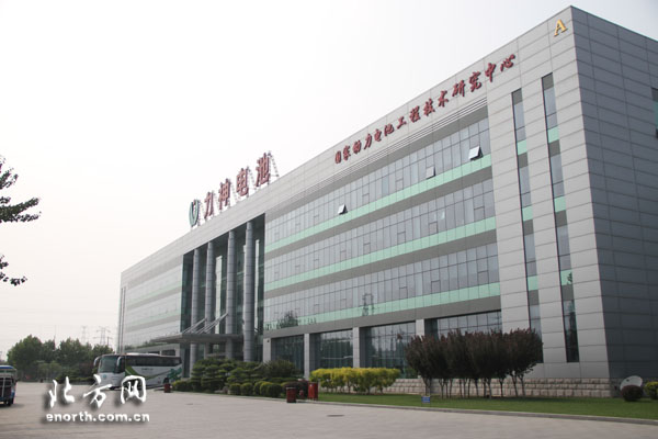 力神電池侯小賀：企業發展靠技術“說話”