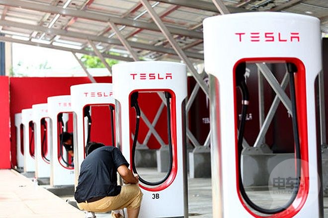 特斯拉：加快在華充電樁布局 每股復合增速將達到117%
