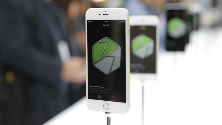 蘋果昨日開(kāi)放預(yù)訂iPhone 6  香港官網(wǎng)被擠爆