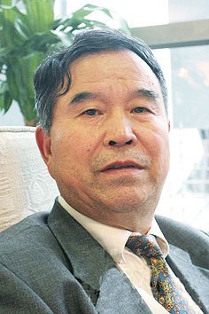 清華大學汽車研究所所長、汽車安全與節能國家重點實驗室副主任 陳全世