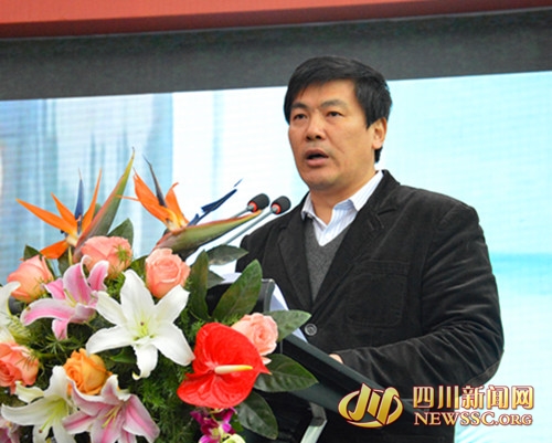 羅強：集聚更多新能源汽車企業(yè)來四川綿陽集群發(fā)展