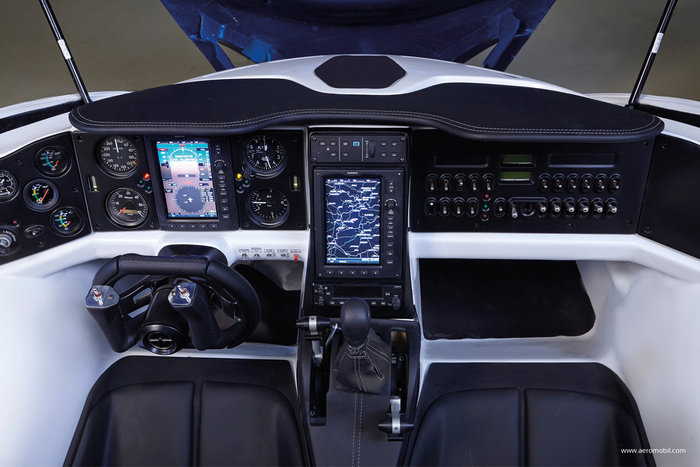 跳出電影  看看現(xiàn)實(shí)版“蝙蝠飛行戰(zhàn)車”的樣子