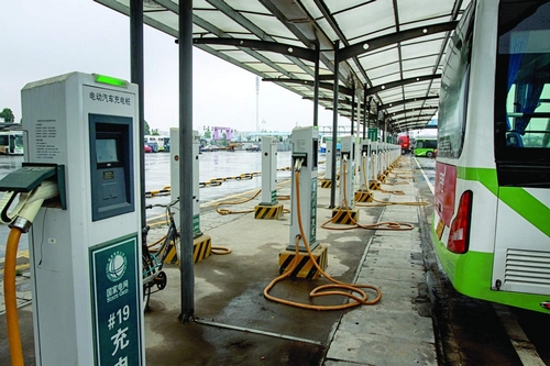 北京1000座快速充電樁年底建成 概念股迎機(jī)會(huì)