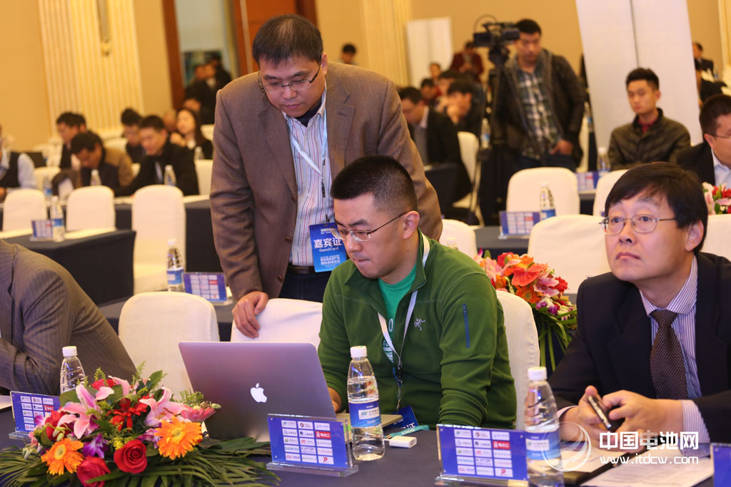 2014年第二屆中國（成都）鋰電新能源產業國際高峰論壇