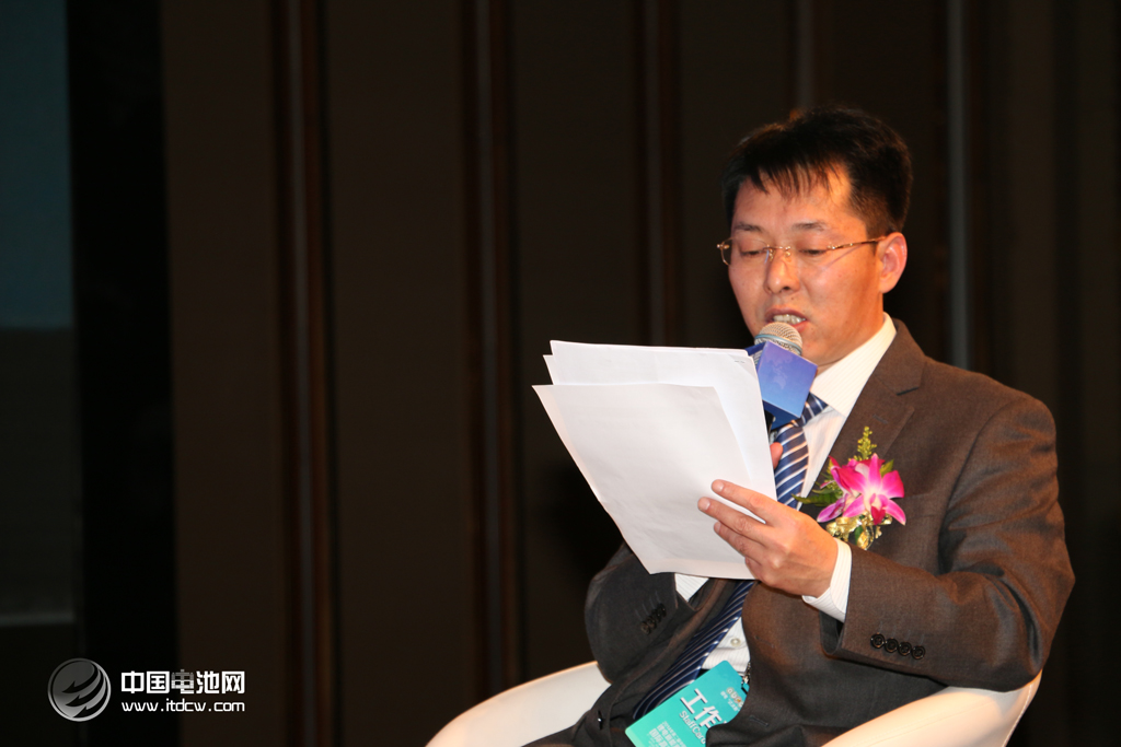 鋰電新能源產(chǎn)業(yè)迎來好時(shí)機(jī) 鋰電“達(dá)沃斯”描繪前景 鋰電新能源產(chǎn)業(yè)迎來好時(shí)機(jī) 鋰電“達(dá)沃斯”描繪前景