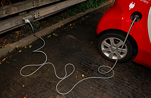 “電動(dòng)車”就是能源互聯(lián)網(wǎng)最大的商業(yè)模式