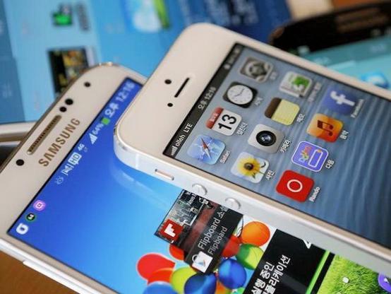 谷歌與蘋果之間的智能手機(jī)大戰(zhàn)