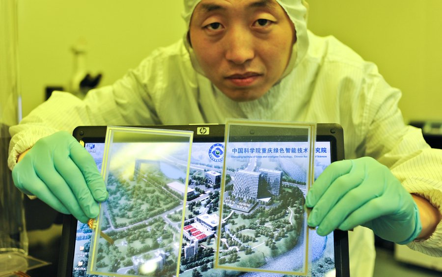 石墨烯提前點(diǎn)爆材料革命 無(wú)法擺脫的“特斯拉魔咒”