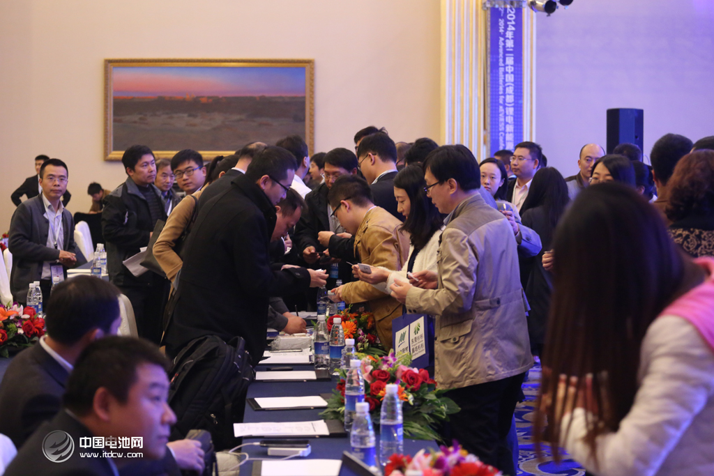 小米要用無負(fù)極電池？鋰電“達(dá)沃斯”讓麻省固體能源出名