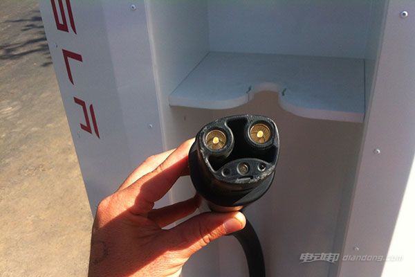 寶馬大眾聯手在美建快充網絡 向所有用戶開放使用