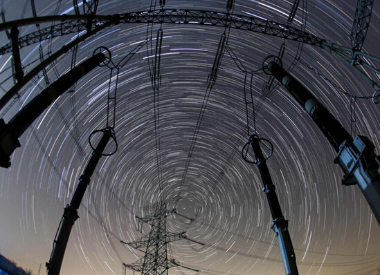 能源工業(yè)的互聯(lián)網(wǎng)時(shí)代到來 增加行業(yè)新變量